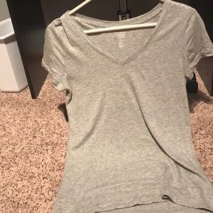 Gray tee shirt